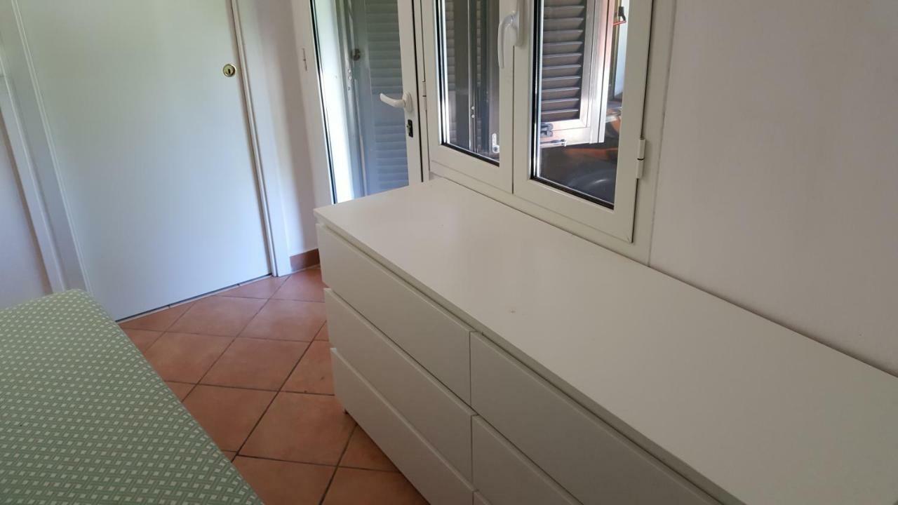La Vallata Villa Rovieto ภายนอก รูปภาพ